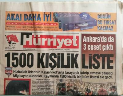 Hürriyet Gazetesi 21 Ocak 2000 Türkiye Güzeli İcralık Oldu - Kahpe Bizansa Görkemli Gala -GZ44571 - 1