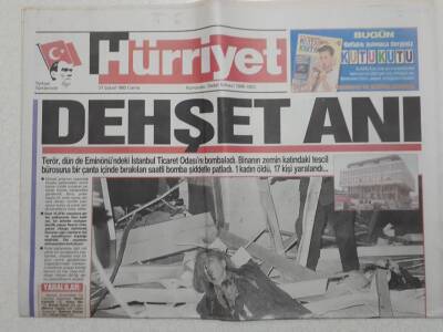 Hürriyet Gazetesi - 21 Şubat 1992 - Dehşet Anı Terör Eminönündeki İstanbul Ticaret Odasını Bombaladı GZ111720 - 1