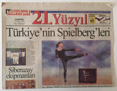 Hürriyet Gazetesi 21 .Yüzyıl Eki 25 Mayıs 1996 - Türkiyenin Spielbergleri GZ26640 - 1