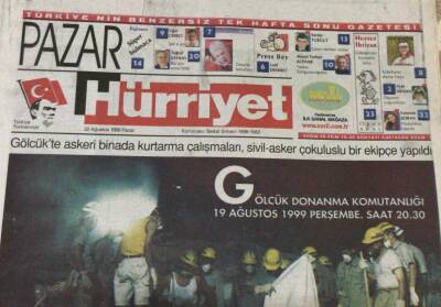 Hürriyet Gazetesi 22 Ağustos 1999-Gölcük Depreminin Ardından GZ45597 - 2