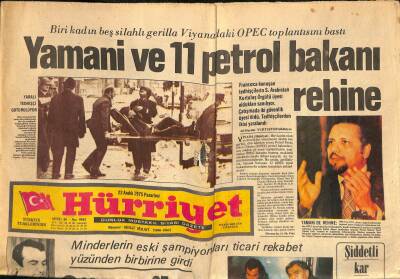 Hürriyet Gazetesi 22 Aralık 1975 - Yamani Ve 11 Petrol Bakanı Rehine GZ116237 - 1