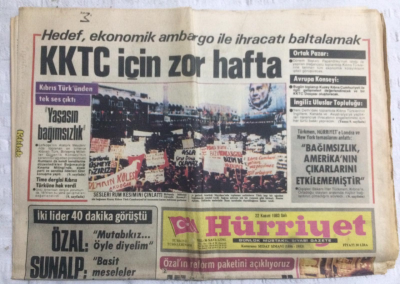Hürriyet Gazetesi 22 Kasım 1983 - Kktc İçin Zor Hafta,Hisse Senedi Devri Açılıyor - GZ19883 - 1