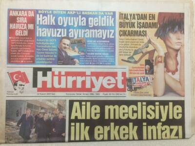 Hürriyet Gazetesi 22 Kasım 2005 - Tarkan Kitapta Anlatılan Kişi Ben Değilim GZ47863 - 1