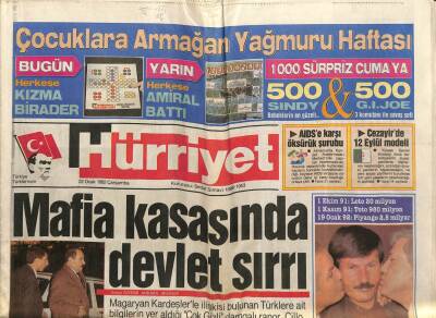 Hürriyet Gazetesi 22 Ocak 1992 - Mafia Kasasında Devlet Sırrı GZ62511 - 2