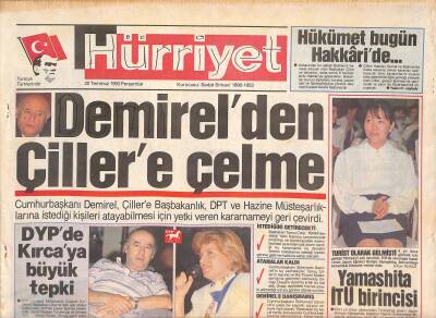 Hürriyet Gazetesi 22 Temmuz 1993 - Kayahan Tekneye , Eşi Baba Evine Kapandı - Leninin Karadeniz Çıkarması GZ126765 - 1