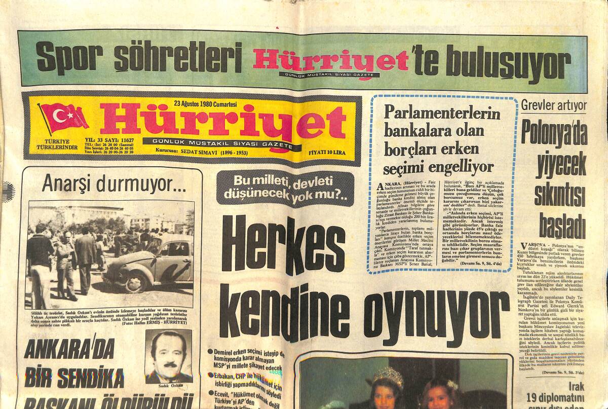 Hürriyet Gazetesi 23 Ağustos 1980 - Kadın Kılığındaki Bülent Ersoy Erkek Teknisyeni Şişeyle Kovaladı - Polonya'da Yiyecek Sıkıntısı Başladı GZ141850 - 1