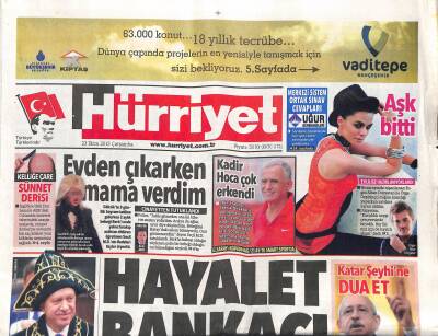 Hürriyet Gazetesi 23 Ekim 2013 - Kadir Özcan Evinde Geçirdiği Kalp Krizi Sonucu 61 Yaşında Yaşama Veda Etti - ODTÜ Tam Gaz GZ124535 - 1