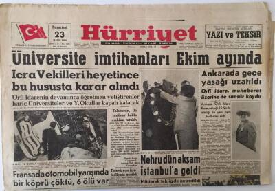 Hürriyet Gazetesi 23 Mayıs 1960 - Örfi İdare Devamınca Öğretmen Yetiştirenler Hariç Üniversiteler Ve Y. Okullar Kapalı Kalacak GZ16517 - 2