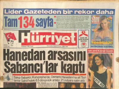 Hürriyet Gazetesi 23 Mayıs 1993 - Hanedan Arsasını Sabancılar Kaptı - Cim Bom Bir Adım Önde - İşte Yeni Kainat Güzeli GZ127541 - 1