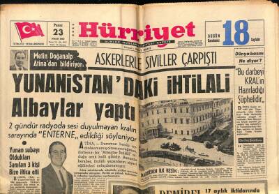Hürriyet Gazetesi 23 Nisan 1967 - Yunanistandaki İhtilali Albaylar Yaptı GZ117930 - 1