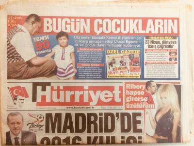 Hürriyet Gazetesi 23 Nisan 2010 - Yılmaz Vural,Fenerbahçede Olsaydım Şu Anda Şampiyonduk GZ40092 - 1