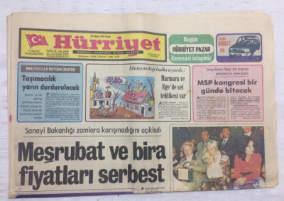 Hürriyet Gazetesi 24 Ekim 1976 - Giresunda Halk Ekmeksiz Kaldı - GZ17859 - 1