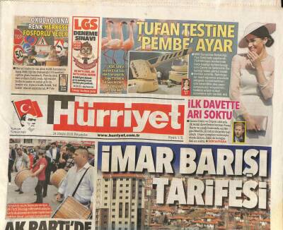 Hürriyet Gazetesi 24 Mayıs 2018 - Bahçeli İle Çakıcı Hastanede Sohbet Ederken Çekilen Fotoğraflar MHPnin Resmi Hesabından da Paylaşıldı GZ91544 - 1