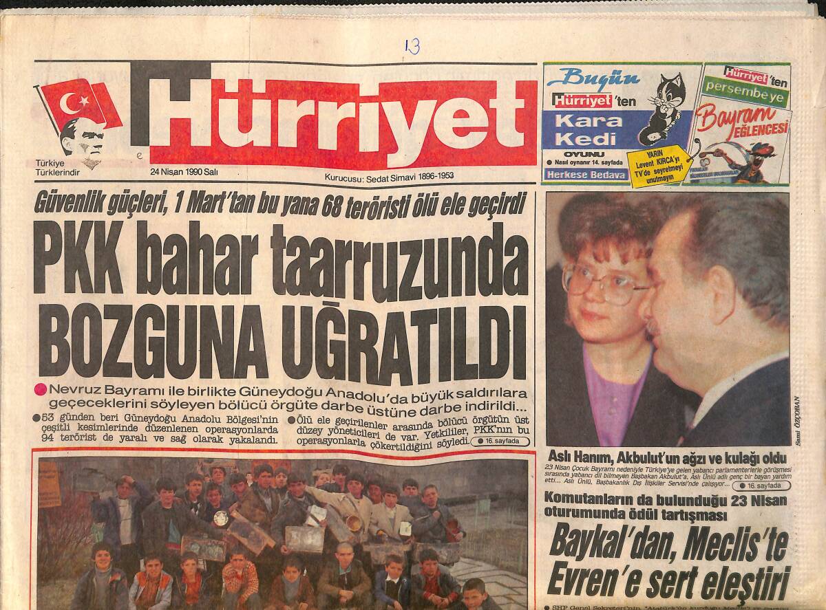 Hürriyet Gazetesi 24 Nisan 1990 - Çavuşesku'lar Nasıl Kurşuna Dizildi ? - Bayan Denktaş 'Mahcup Olmadık' GZ157911 - 1