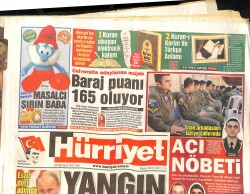 Hürriyet Gazetesi 24 Temmuz 2012 - Van'da AFAD'a Rüşvet Baskını - Halep Başkonsolosluğu Ankara'ya Çağrıldı GZ160177 - Gökçekoleksiyon
