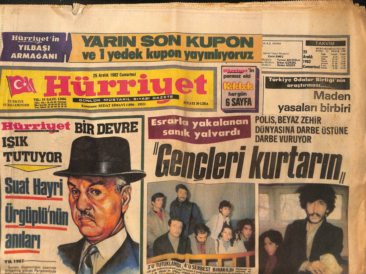 Hürriyet Gazetesi 25 Aralık 1982 - Kenan Evren Bugün Karaiçi'de - Ağca Soruşturmasında İlginç Gelişme 