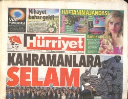 Hürriyet Gazetesi 25 Nisan 2015 - Obama , Soykırım Dışında Her Şeyi Söyledi - Erivan'da 100. Yıl Yası GZ160245 - Gökçekoleksiyon