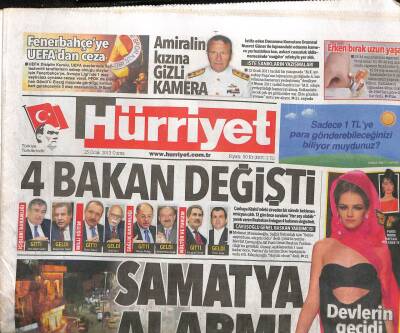 Hürriyet Gazetesi 25 Ocak 2013 - Sneijder İstanbulu Salladı Dentinho İse Sessiz Sedasız Geldi GZ106207 - 1