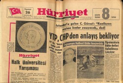 Hürriyet Gazetesi 26 Ağustos 1963 - Erzurum Yolcu Treni Marşandizle Çarpıştı GZ68818 - 2