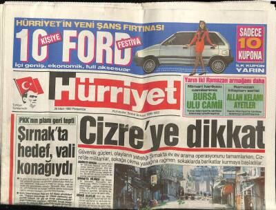 Hürriyet Gazetesi 26 Mart 1992 - Şırnakta Hedef Vali Konağıydı GZ61681 - 1