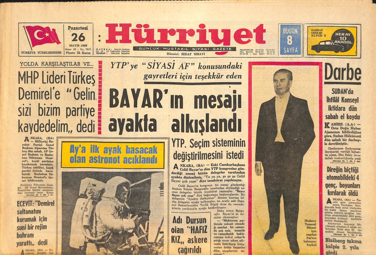 Hürriyet Gazetesi 26 Mayıs 1969 - Ay'a İlk Ayak Basacak Olan Astronot Açıklandı - Zirvede Sarı Kırmızılı Bayrak Dalgalanıyor Galatasaray'a Alkış GZ146411 - 1