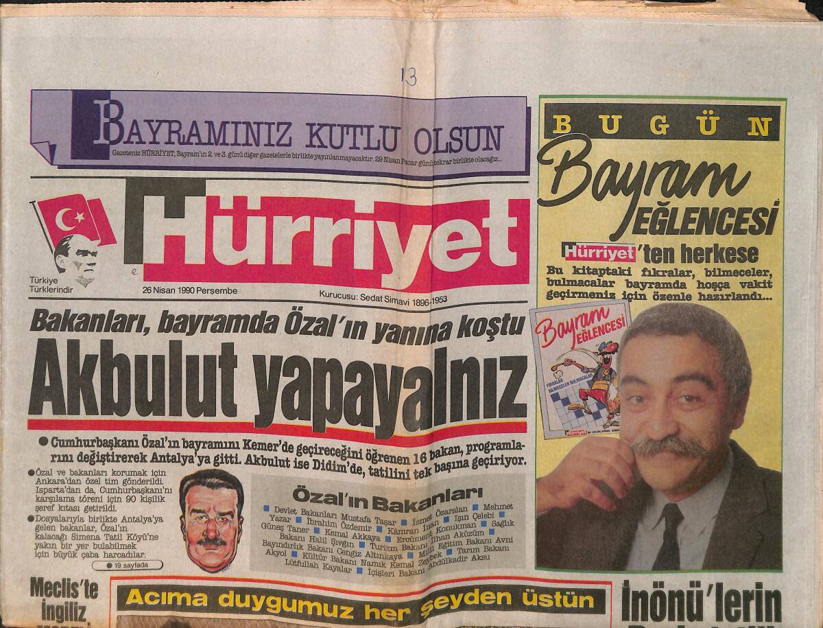 Hürriyet Gazetesi 26 Nisan 1990 - Türkan Şoray , Aile Planlamasına Katkı İçin Film Çevirecek - Bakanları , Bayramda Özal'ın Yanına Koştu GZ157923 - 1