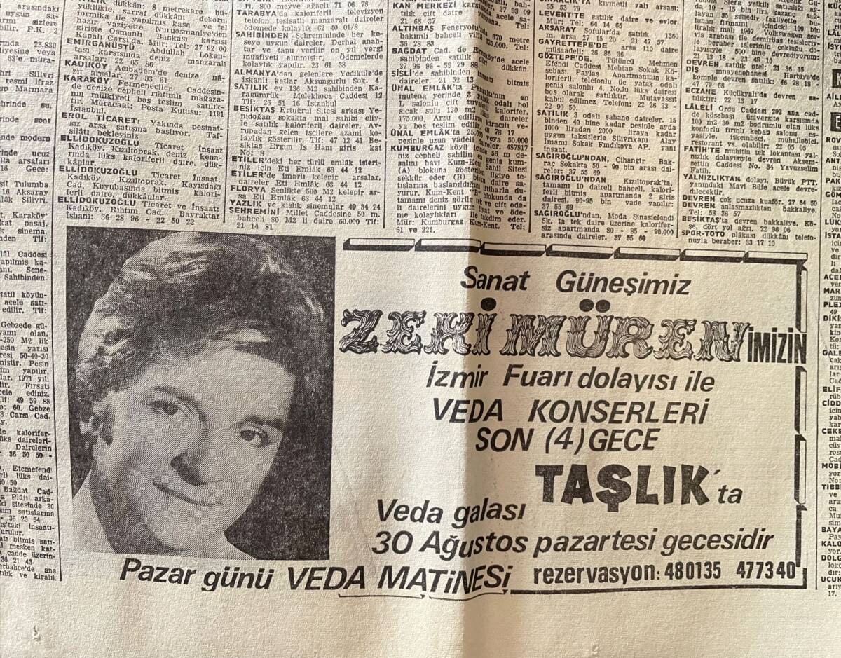 Hürriyet Gazetesi 27 Ağustos 1970 - Zaferin 900. Yıldönümünde Malazgirt'te Otuz Bin Kişi Toplandı - Zeki Müren Afiş GZ140454 - 2