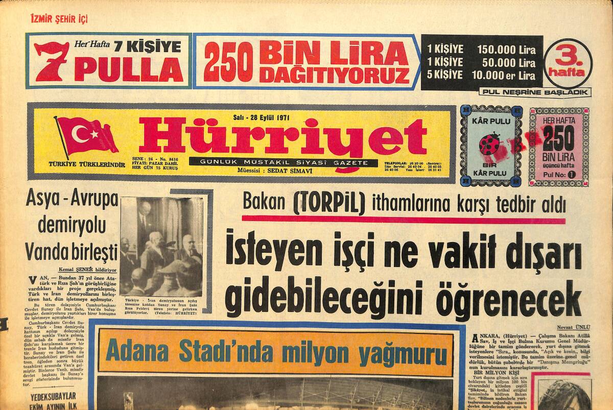 Hürriyet Gazetesi 28 Eylül 1971 - Yılmaz Güney , Altın Koza Ödülünü Hava Kuvvetleri Güçlendirme Vakfına Bağışladı GZ157696 - 1