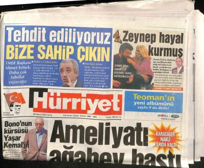 Hürriyet Gazetesi 28 Mayıs 2004 - Bononun Kürsüsü Yaşar Kemalin - İlker Başbuğ Laiklik Olmadan Demokrasi Başarılamaz GZ96696 - 1