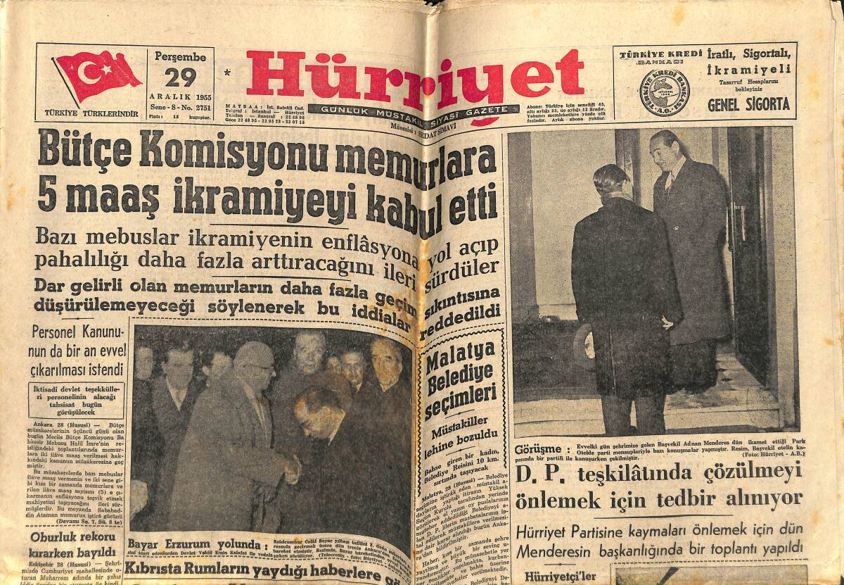 Hürriyet Gazetesi 29 Aralık 1955 - Yaşar Doğu'ya Dün Çok Su İçmemesi Tavsiye Edildi - Galatasaray , Dün Beşiktaş'ı 2-0 Mağlup Etmek Suretiyle Kazandı GZ141696 - 1