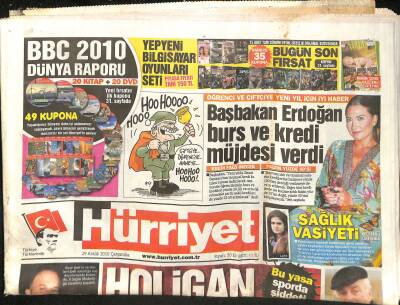 Hürriyet Gazetesi 29 Aralık 2010 - Iversonun Gidişi Büyük Olay Oldu - Başbakan Erdoğan Burs Ve Kredi Müjdesi Verdi GZ125526 - 1