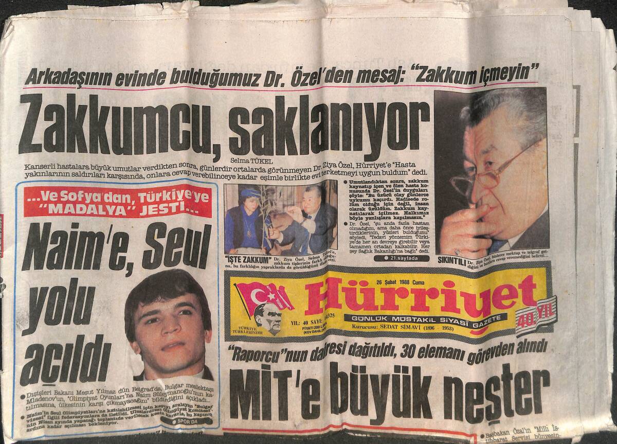 Hürriyet Gazetesi 29 Mayıs 1988 - Fenerbahçe Turu Gazinoda Kutladı, Bülent Ersoy - Naim'e Seul Yolu Açıldı - Oyuncuları Bir Bir Ölüyor: Lanetli Film GZ143321 - 1