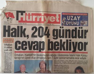 Hürriyet Gazetesi 29 Nisan 1997 - Halk 204 Gündür Cevap Bekliyor GZ28342 - 1