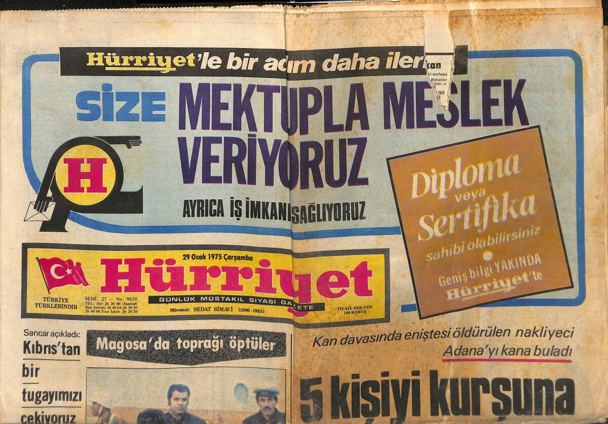 Hürriyet Gazetesi 29 Ocak 1975 - Dev Sanatçılar Yoksul Sanatçılar İçin Sahneye Çıkacak * Orhan Gencebay GZ149562 - 1