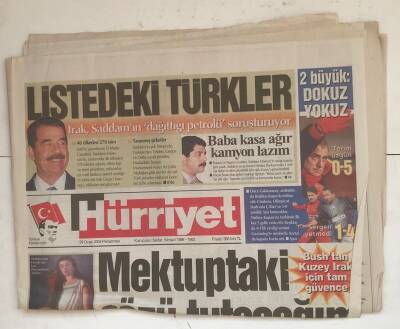 Hürriyet Gazetesi 29 Ocak 2004 - Ölen Profesörün Bakım Masrafı 574 Milyar Lira ! GZ8371 - 1