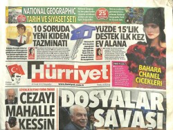 Hürriyet Gazetesi 29 Ocak 2015 - Doğu Perinçek Ve Dosyalar Savaşı GZ101177 - 2