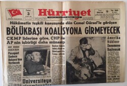 Hürriyet Gazetesi 3 Kasım 1961 - Bölükbaşı Koalisyona Giremeyecek , Amerika Nükleer Denemeye Başlayacak - GZ16456 - 1