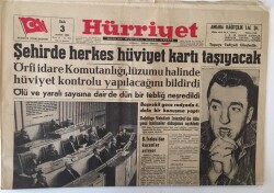 Hürriyet Gazetesi 3 Mayıs 1960 - Şehirde Herkes Hüviyet Taşıyacak Örfi İdare Komutanlığı , Lüzumlu Hüviyet Kontrolu Yapacak - GZ16479 - 2