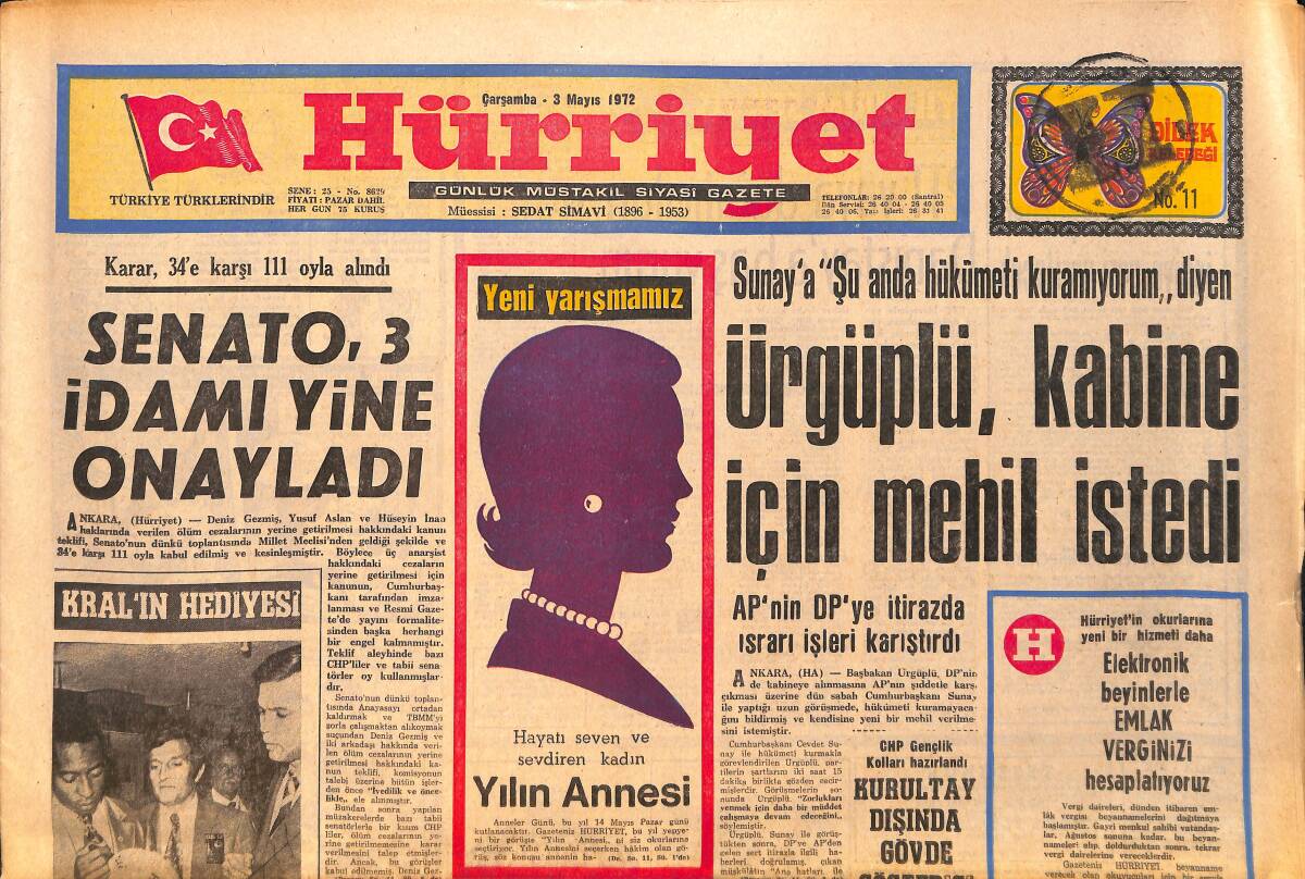 Hürriyet Gazetesi 3 Mayıs 1972 - Öğrenciler, Tarık Akan'ı Öpücük Yağmuruna Tuttular - Gönül Akkor, Gaskonyalı Gazinosundan Ayrıldığını Açıkladı GZ158157 - 1