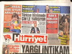 Hürriyet Gazetesi 3 Nisan 2012 - İran'a Nükleer Rüşvet - Esad Annan'a Tarih Verdi 10 Nisan - Kazablanka 70 Yaşında GZ160097 - Gökçekoleksiyon