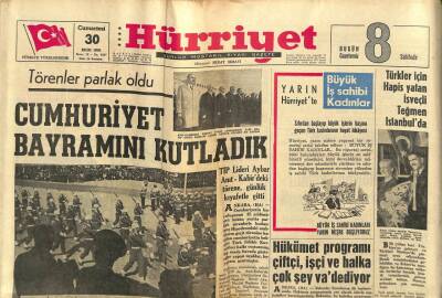 Hürriyet Gazetesi 30 Ekim 1965 - Türkler İçin Hapis Yatan İsveçli Teğmen İstanbulda GZ77657 - 1