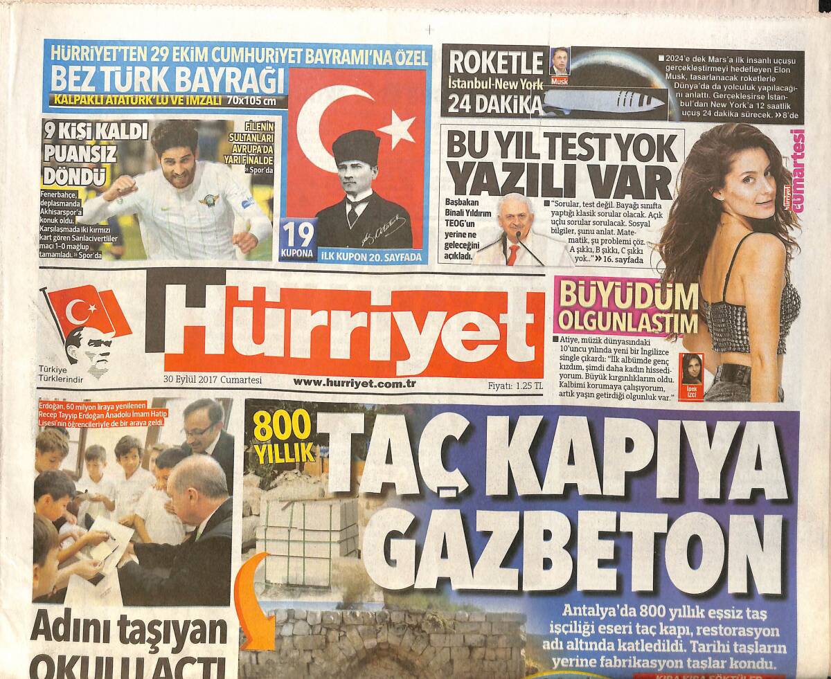Hürriyet Gazetesi 30 Eylül 2017 - Fenerbahçe'ye Ağır Darbe - Türk Yunan Aşkı Kötü Bitti GZ154214 - 1