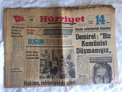 Hürriyet Gazetesi 30 Haziran 1965 - Aktör Steve Cochran Bu Kotrada Öldü GZ73478 - 1