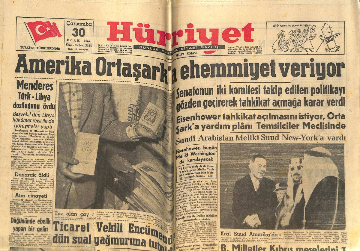 Hürriyet Gazetesi 30 Ocak 1957 - Amerika Ortaşark'a Ehemmiyet Veriyor - Profesyonel Lig Bu Sene 10 Kulüp Olarak Kalacak Mı? GZ142197 - 1