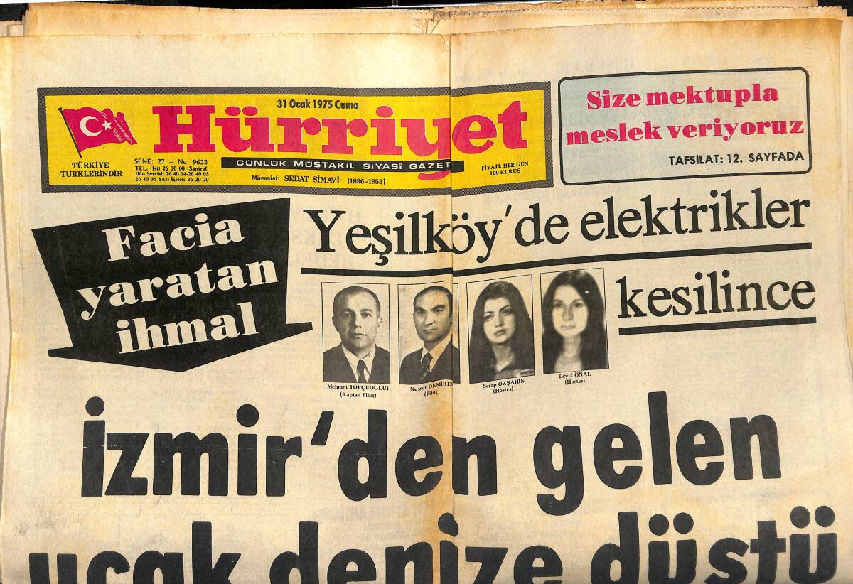 Hürriyet Gazetesi 31 Ocak 1975 - İzmir'den Gelen Uçak Denize Düştü : 41 Ölü GZ149561 - 1
