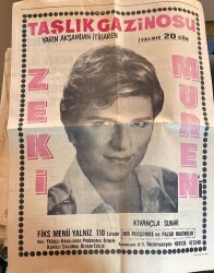 Hürriyet Gazetesi 31 Temmuz 1970 - Taşlık Gazinosu Dev Boy Zeki Müren Afişi - Prenses Margaretin Gözleri Kör Oluyor GZ117534 - 2