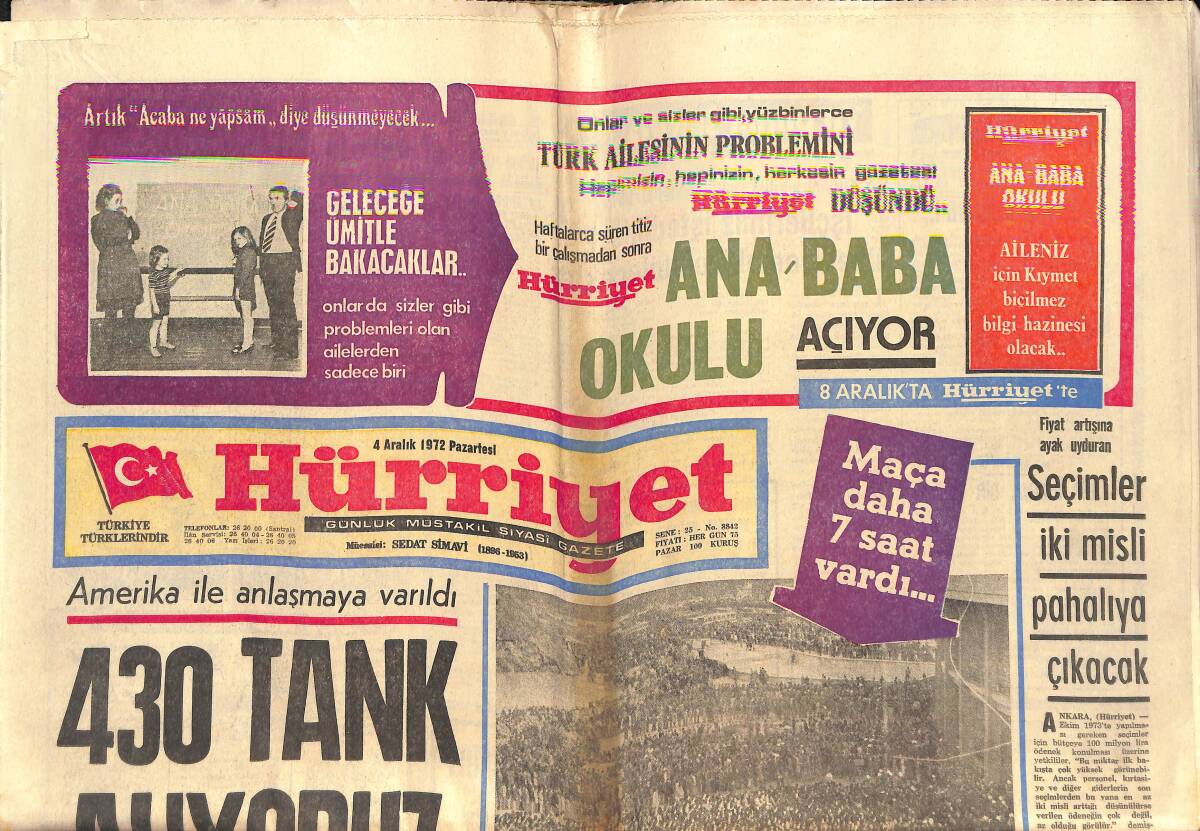 Hürriyet Gazetesi 4 Aralık 1972 - Ecevit , Amerikalı Tutucu Şairden Çeviri Yapıyor - Amerika İle Anlaşmaya Varıldı GZ146977 - 1