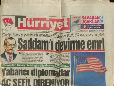 Hürriyet Gazetesi 4 Eylül 1990 - Saddamı Devirme Emri - Kızıl Meydanda Grev Çadırları GZ123053 - 1