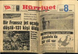 Hürriyet Gazetesi 4 Haziran 1962 - Bir Fransız Jet Uçağı Düştü 131 Kişi Öldü GZ72628 - 1