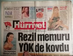 Hürriyet Gazetesi 4 Nisan 1999 Yılın Sürpriz Kaçamağı - Sultan Muradın Kosova Duası -GZ44820 - 1